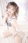 極品網紅美少女嫩妹草莓味的奈奈兔罕露臉高價24套-NO.019 第4季 21.02.24 水手服 [32P+4V]