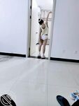 海角社區禽獸父親破處18歲蘿莉女兒後續 喂閨女吃春Y後悔不已累的我的老腰都快斷了