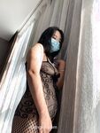 只被她老公操過的良家美少婦被大神日懵逼了 蹭兩下騷穴就濕潤直接整根插入 高清