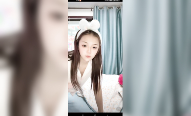 最新《瘋狂抖音》外篇之《抖音擦邊2》顏值主播各顯神通 閃現走光 刷邊尿尿熱舞 扣逼漏奶 (137)